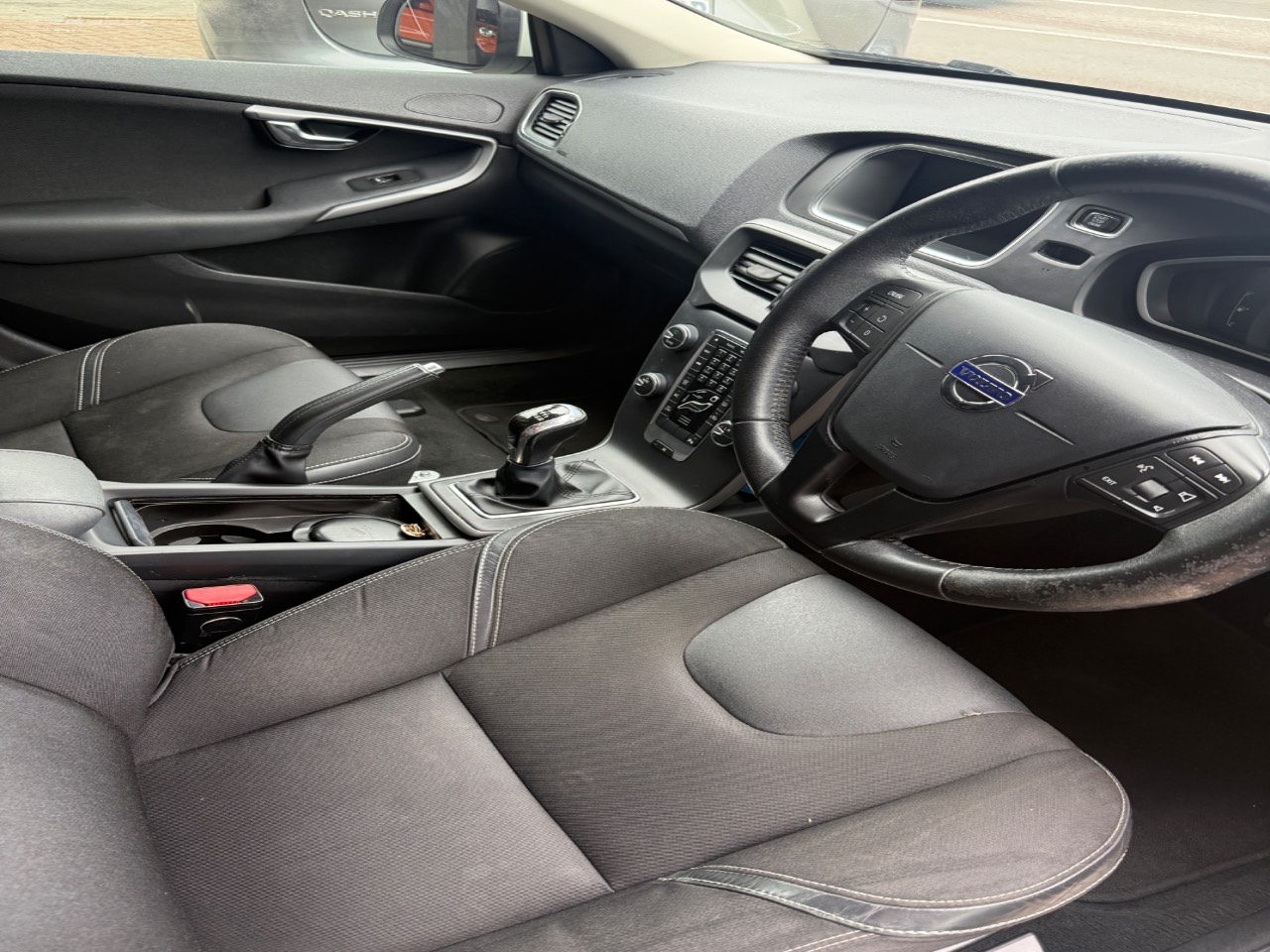 Volvo V40 thumbnail 6